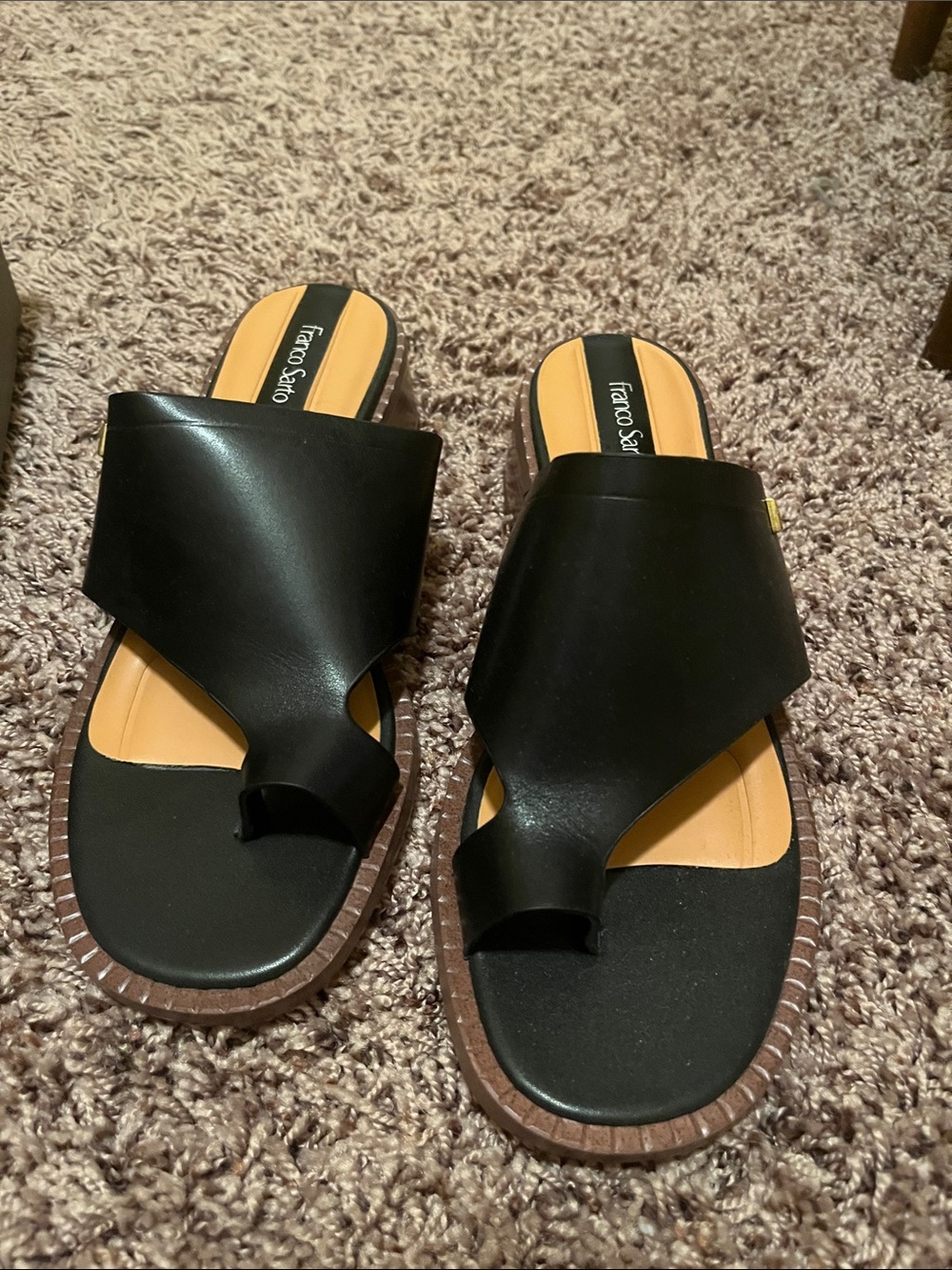 Franco Sarto Black and Tan Toe-Loop Slide Sandals